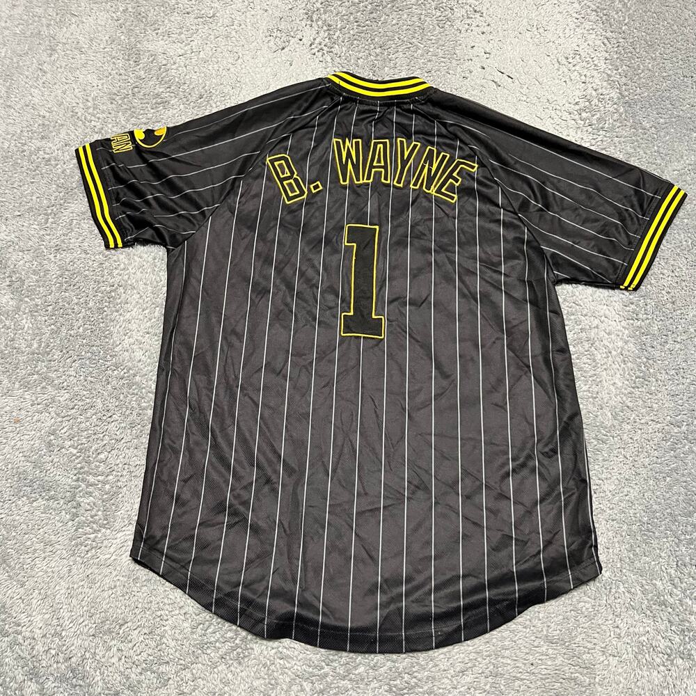 Batman DC Comics Jersey Mens Medium  #1 Box Lunch B Wayne - Picture 2 of 6
